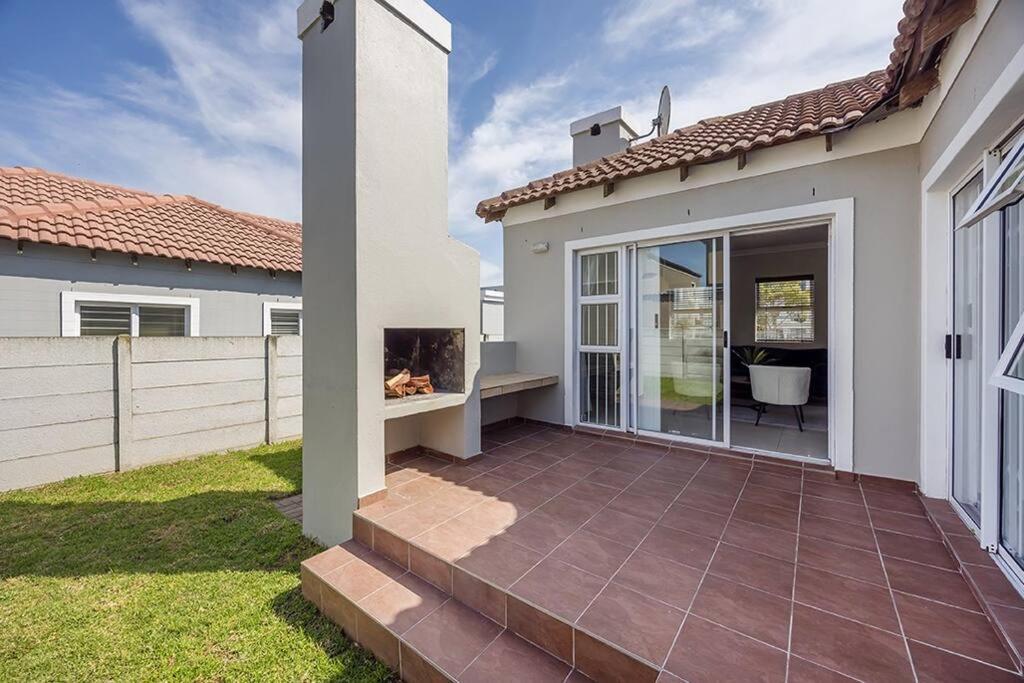 3bed 2bath Patio Braai Garden And Garage Cape Town